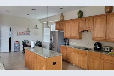 617 York Court, Lewisville, TX 75056 - Photo 14