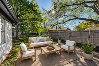 1105 W White Avenue, McKinney, TX 75069 - Photo 12