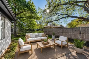 1105 W White Ave, McKinney, TX 75069 - Photo 12