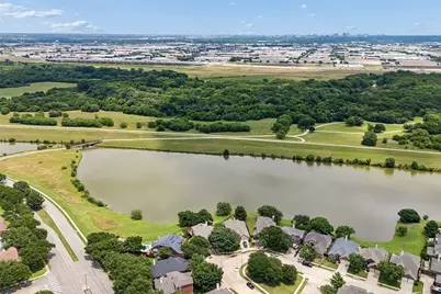 9014 Crown Point Circle, Irving, TX 75063 - Photo 30