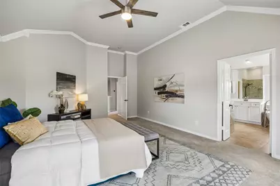 9014 Crown Point Circle, Irving, TX 75063 - Photo 20