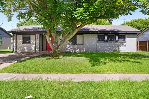 808 Bluebonnet Ln, Mesquite, TX 75149 - Photo 4