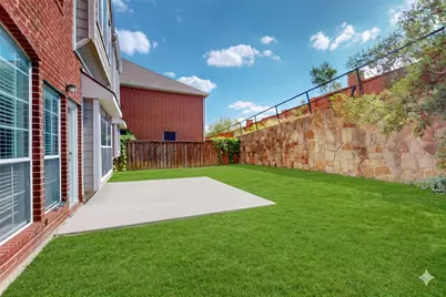 8609 Rugby Drive, Irving, TX 75063 - Photo 38