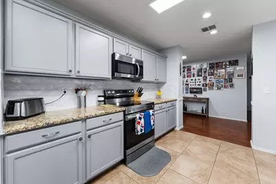 1208 Scarlet Sage Parkway, Burleson, TX 76028 - Photo 12