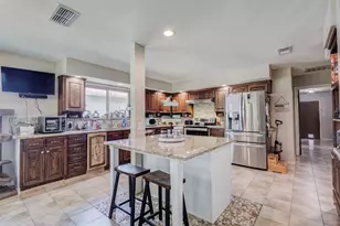 7725 Woodside Hl, Fort Worth, TX 76179 - Photo 2