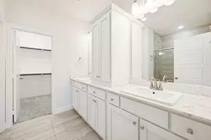 12986 Jk Ojha St, Farmers Branch, TX 75234 - Photo 14