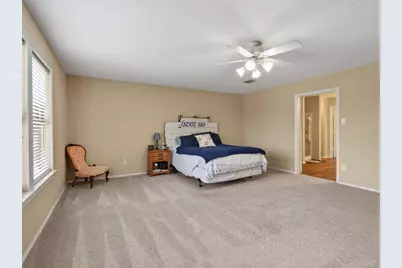 2405 Chestnut Drive, Little Elm, TX 75068 - Photo 14