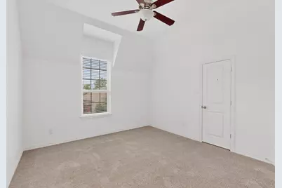 604 Warwick Boulevard, Lewisville, TX 75056 - Photo 24