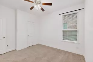 604 Warwick Blvd, Lewisville, TX 75056 - Photo 18