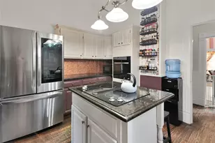 823 S Crockett St, Sherman, TX 75090 - Photo 10