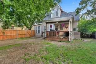 823 S Crockett St, Sherman, TX 75090 - Photo 24