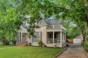 823 S Crockett St, Sherman, TX 75090 - Photo 2