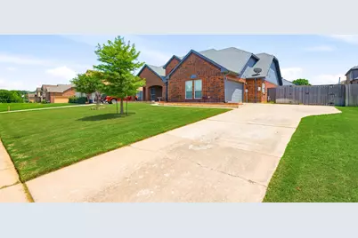 1080 Estates Drive, Kennedale, TX 76060 - Photo 2