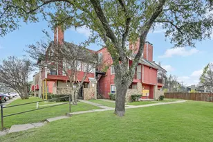 9825 Walnut St, Dallas, TX 75243 - Photo 2