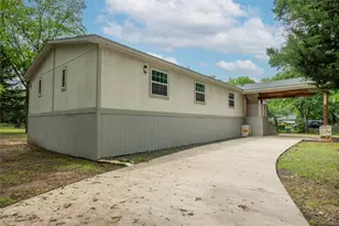 6617 Pecanwood Ct, Mansfield, TX 76063 - Photo 2