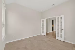 7811 Links Dr, Arlington, TX 76001 - Photo 10