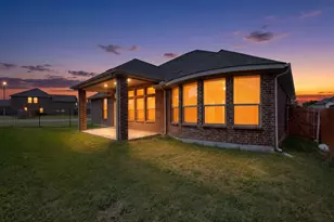 7811 Links Dr, Arlington, TX 76001 - Photo 32