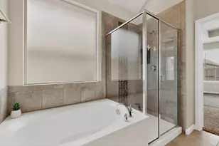 7811 Links Dr, Arlington, TX 76001 - Photo 14