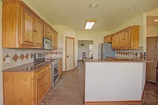 2800 County Rd 314, Cleburne, TX 76031 - Photo 14