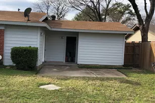 3210 Bryn Mawr Dr, Irving, TX 75062 - Photo 18