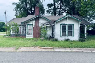 208 Texas St, Sulphur Springs, TX 75482 - Photo 2