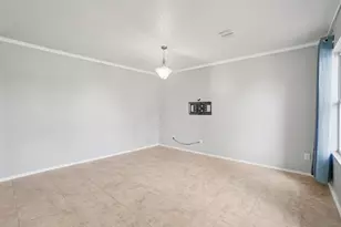 2304 Red Oak Dr, Little Elm, TX 75068 - Photo 6