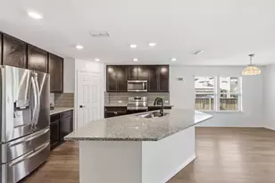 10201 Fox Grove Ct, Fort Worth, TX 76131 - Photo 6