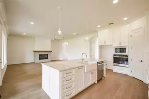 2719 Village Rd, Granbury, TX 76049 - Photo 14