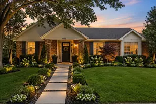 110 E Schreiber St, Garland, TX 75040 - Photo 2