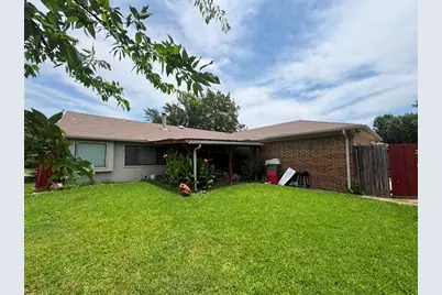 110 E Schreiber Street, Garland, TX 75040 - Photo 28