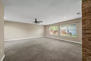 605 N Roberts St, West, TX 76691 - Photo 14