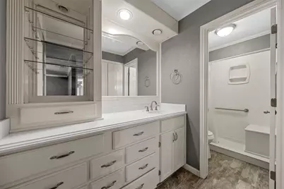 605 N Roberts Street, West, TX 76691 - Photo 18