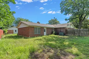 605 N Roberts St, West, TX 76691 - Photo 32