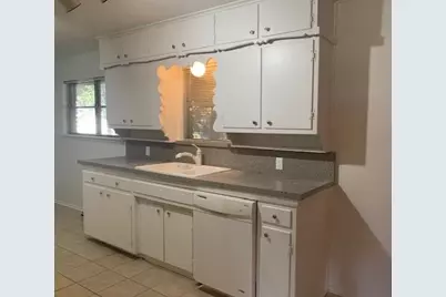 2820 Southgate Drive, Fort Worth, TX 76133 - Photo 10