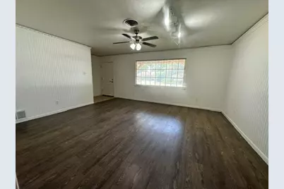 2820 Southgate Drive, Fort Worth, TX 76133 - Photo 4