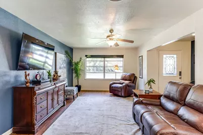 1210 Edinburg Lane, Denton, TX 76209 - Photo 4