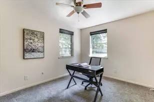 1210 Edinburg Ln, Denton, TX 76209 - Photo 22