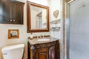 1210 Edinburg Ln, Denton, TX 76209 - Photo 24