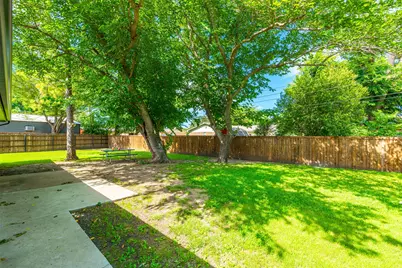 301 Bernice Court, Burleson, TX 76028 - Photo 22