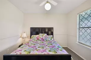 214 Shea St, Garland, TX 75040 - Photo 18