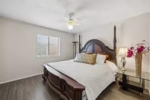 214 Shea St, Garland, TX 75040 - Photo 14