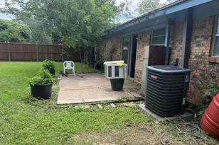 12219 Knight Dr, Balch Springs, TX 75180 - Photo 16