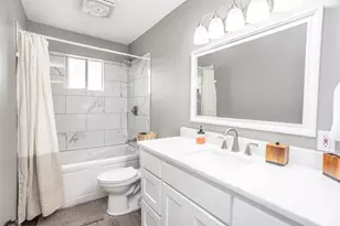 1808 College St, Gainesville, TX 76240 - Photo 18