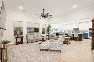 12620 Lockhart Dr, Denton, TX 76207 - Photo 4