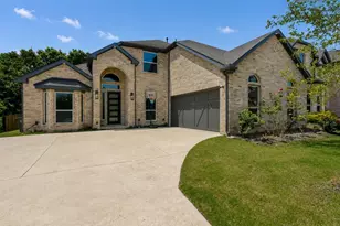 633 Willowmore Dr, Little Elm, TX 75068 - Photo 4