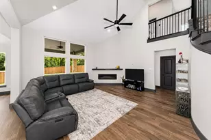 633 Willowmore Dr, Little Elm, TX 75068 - Photo 24