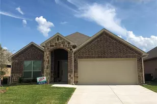 111 Frank St, Greenville, TX 75402 - Photo 1