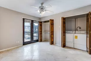 10109 Regal Park Ln, Dallas, TX 75230 - Photo 16