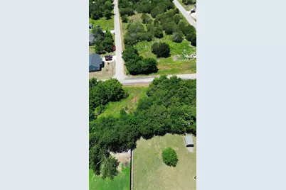 4513 Mimosa Drive, Granbury, TX 76048 - Photo 2