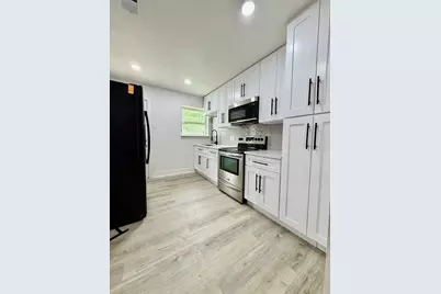 1814 Martin Luther Drive, Arlington, TX 76010 - Photo 6